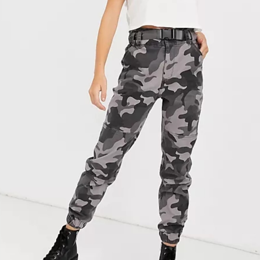 Hollister Camo Cargo Pants